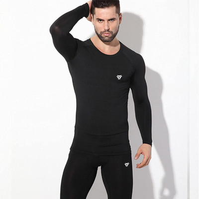 Kyk Solid Men Round Neck Black T-Shirt