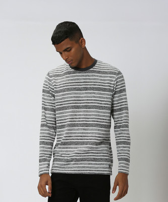 MUFTI Striped Men Round Neck Grey T-Shirt