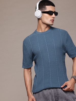 Roadster Self Design Men Round Neck Grey T-Shirt
