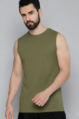 Jangoboy Solid Men Round Neck Dark Green T-Shirt