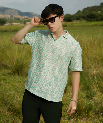 CAMPUS SUTRA Solid Men Round Neck Green T-Shirt