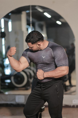 The Falcon Sports Printed Men Round Neck Black T-Shirt