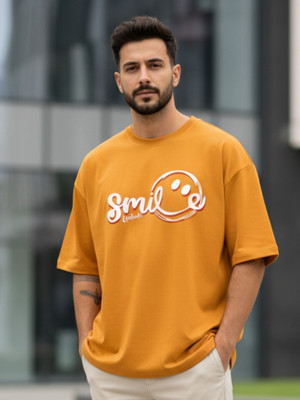 JUST ROAR Printed Men Round Neck Yellow T-Shirt