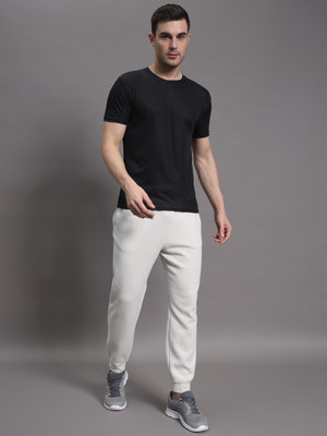 Weiord Solid Men Round Neck Black T-Shirt