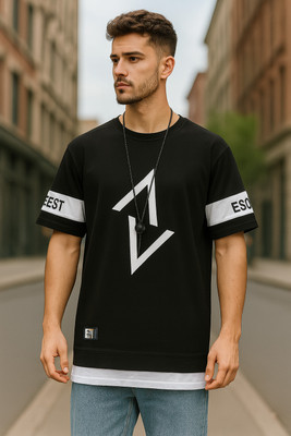 Vuzzan Graphic Print Men Round Neck Black T-Shirt