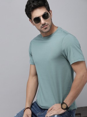 Roadster Solid Men Round Neck Green T-Shirt