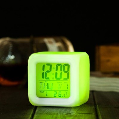 WRADER Digital White Clock