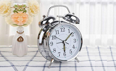 STAR PRIM Analog Silver Clock