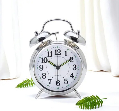 BabaTradeers Analog Silver Clock