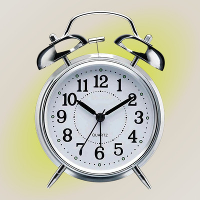 ONEKLIK Analog Silver Clock