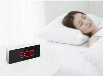 RHONNIUM Digital Black Clock