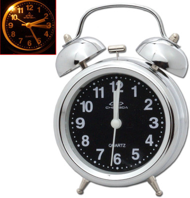 RHONNIUM Analog Silver Clock