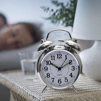 SHIVTRADRE Analog Silver Clock