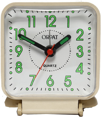 ORPAT Analog Beige Clock