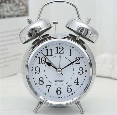 VERMAJI Analog Silver Clock