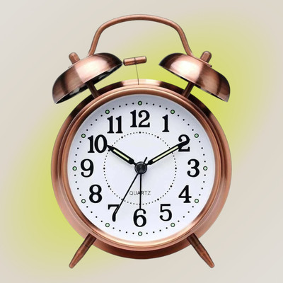 ONEKLIK Analog Silver Clock