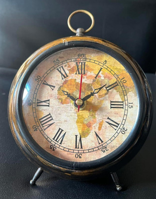 worldofvintage Analog Brown Clock