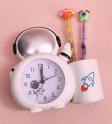 Tera13 Analog White Clock