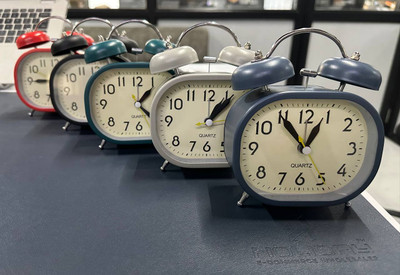 SeaRegal Digital muticoloer Clock