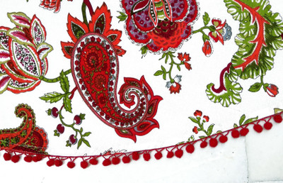 RajoDyana Cotton 6 Seater Printed Table Cover(Red)