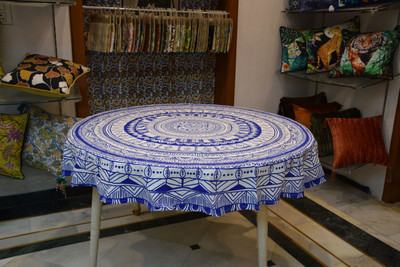 RajoDyana Cotton 6 Seater Printed Table Cover(Blue)