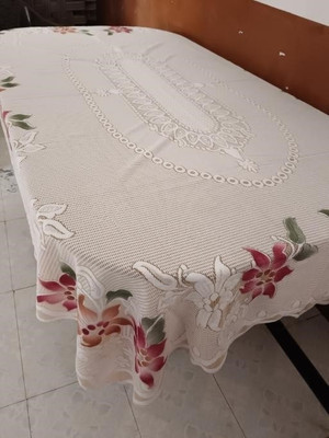 EASTTARDOMM Floral 6 Seater Table Cover(Net Dining Table Cloth | Multi-Color, Cotton)