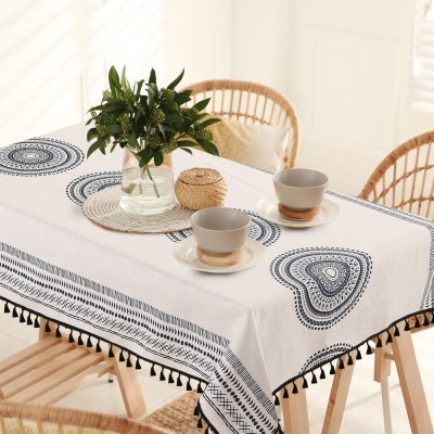 Urban Space Printed 6 Seater Table Cover(Trellis Black, Cotton)