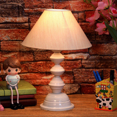 foziq Attractive & Fancy Table Lamp With White Metal Base Table Lamp(38 cm, Beige)