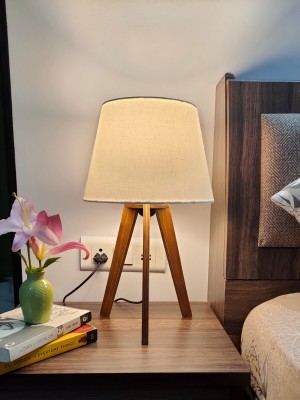 Crosscut Furniture Tripod Desk Lamp for Bedside and Study in Brown Wood Finish (White) Table Lamp(40 cm, White)