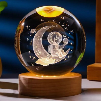 SHOPOGENIX 3D Moon Astronaut Crystal Ball,2.4 inch Glass Ball with Led Wood Base Lamp Night Lamp(7 cm, moon Astronaut Ball)