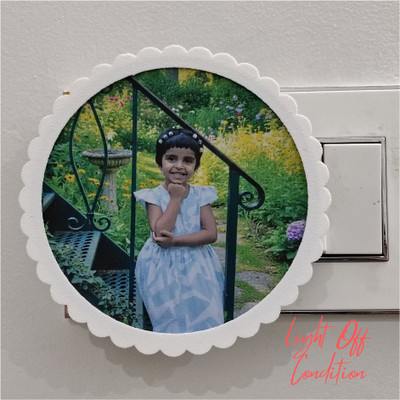 vgdecorarticles Personalized Round Photo LED Frame Light for Birthday ,Anniversary Gift Night Lamp(7 cm, White)