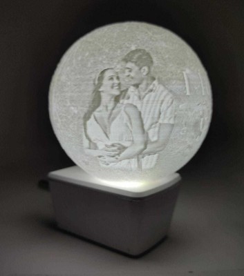 Modernart Personalized 3D Printed Photo Moon lamp Unique Personalized Gift for Friend, Husband, Wife, Boyfriend, Girlfriend, Sister, & Brother,Friends Night Lamp(9 cm, White)