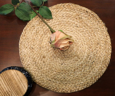 Juctos Round Pack of 4 Table Placemat(Beige, Jute)