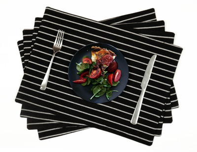 AIRWILL Rectangular Pack of 4 Table Placemat(Black, White, Cotton)
