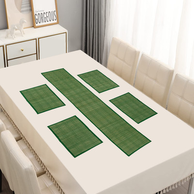 Haus Fabula Rectangular Pack of 5 Table Placemat(Green, River Grass)