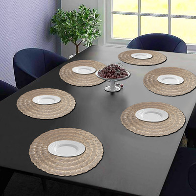 DPA Collection Round Pack of 6 Table Placemat(Gold, PVC)