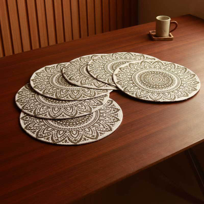 BELLA TRUE Round Pack of 6 Table Placemat(Black, White, Cotton)