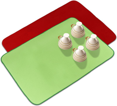 KUBER INDUSTRIES Rectangular Pack of 2 Table Placemat(Red, Green, Microfibre)