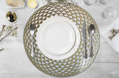 Flipkart SmartBuy Round Pack of 4 Table Placemat(Gold, PVC)