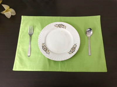 Master Piece Crafts Rectangular Pack of 4 Table Placemat(Green, Silk)