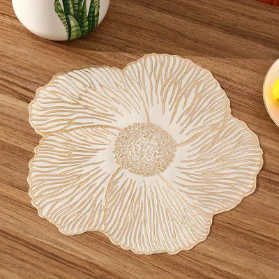 DPA Collection Round Pack of 6 Table Placemat(Gold, PVC)
