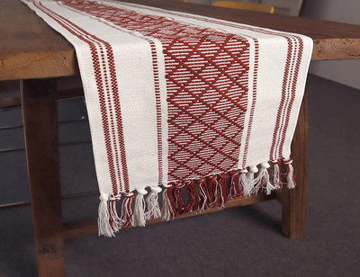 Bloomtex Maroon 182 cm Reversible Table Runner(Cotton)