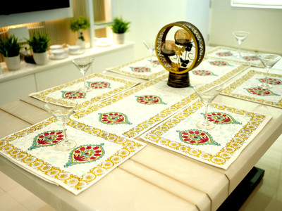 PaavniDecors Multicolor 72 cm Table Runner(Cotton)