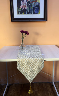 VIREO Beige 178 cm Table Runner(Jacquard)