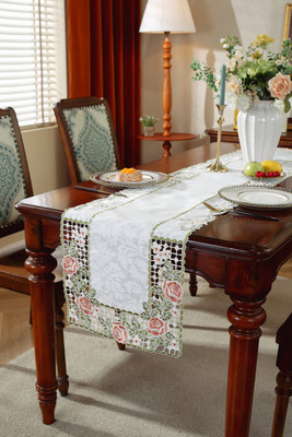 TANLOOMS Peach 177.8 cm Table Runner(Satin)