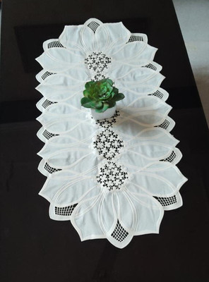 SHRI MAHAVIR IMPEX White 40 cm Table Runner(PVC)