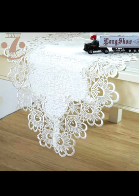 MONKDECOR White 177 cm Table Runner(Satin)