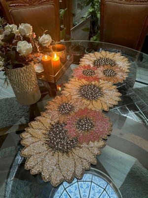 AMIGOSSTUDIO Multicolor 91 cm Table Runner(Polyester)