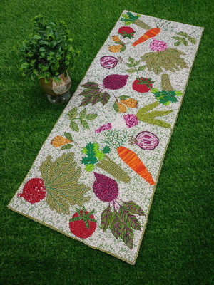 A Z hand made design Multicolor 91 cm Reversible Table Runner(Cotton)