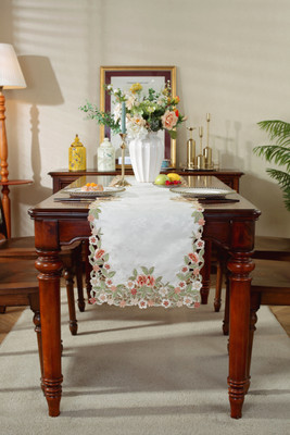 TANLOOMS Maroon 177.8 cm Table Runner(Satin)